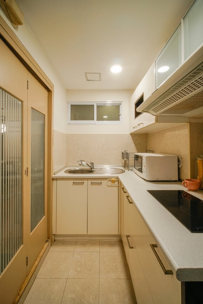 คอนโดให้เช่า สุขุมวิท 41 Condo for Rent Sukhumvit 41 * เฟอร์นิเจอร์ครบ พร้อมเข้าอยู่
* สุขุมวิท 41 ทำเลใจกลางพร้อมพงษ์
* เด...